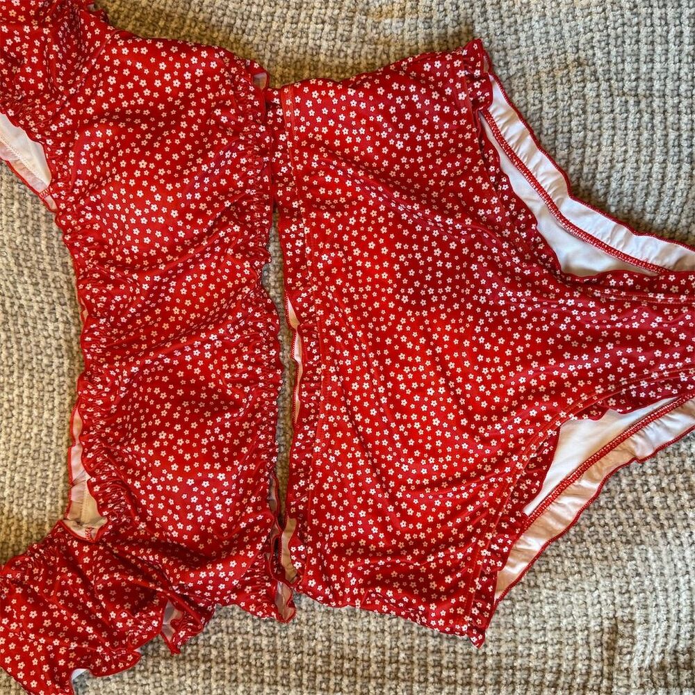 Women's Red Polka Dot Ruffle Bandeau High-Waisted Bikini Set Size XXL